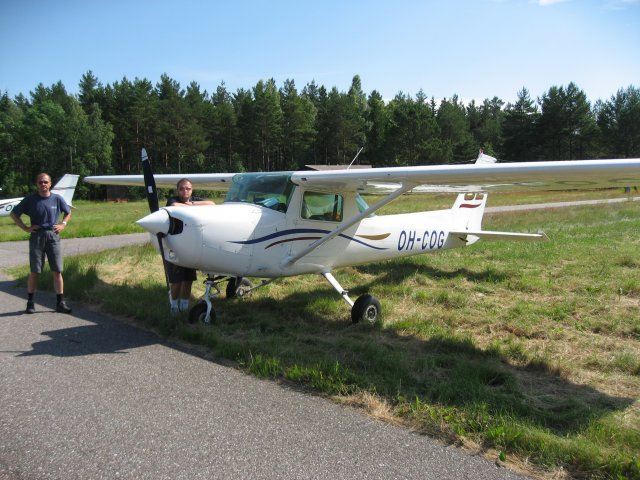 Cessna C152 OH-COG EFHN 2007-07-01