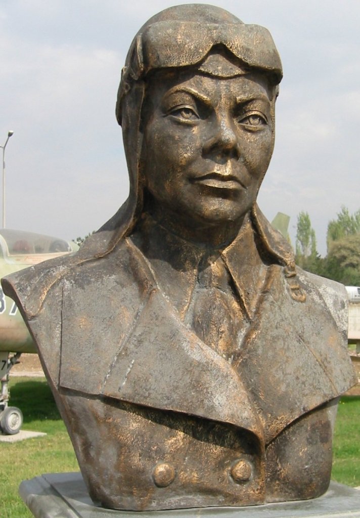 Statue Three.jpg