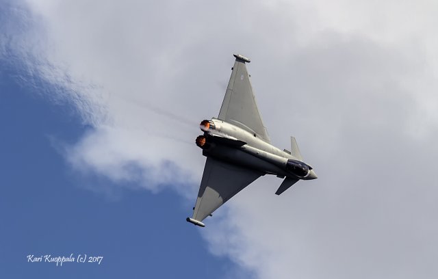 Typhoon FGR4