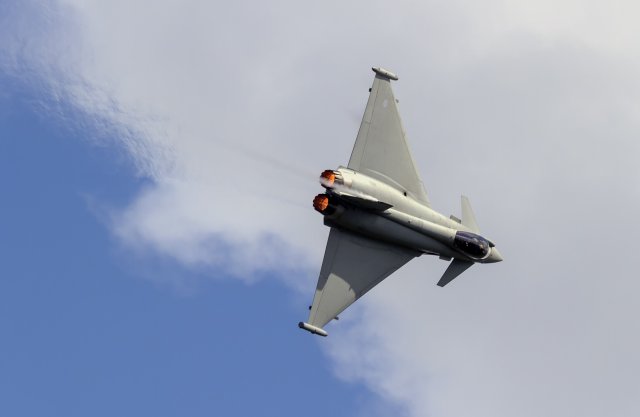 Typhoon FGR4