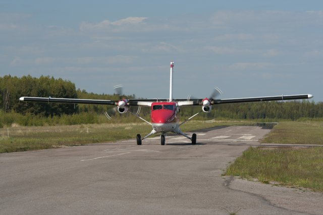 DHC-6-300 Twin Otter OH-SLK EFHN 2008-05-26