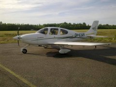 Cirrus SR20-G2 OH-ESR EFHN 2017-06-17