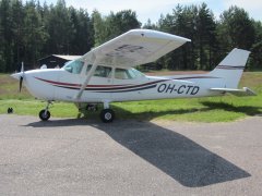 Cessna 172N Skyhawk II OH-CTD EFHN 2014-07-07