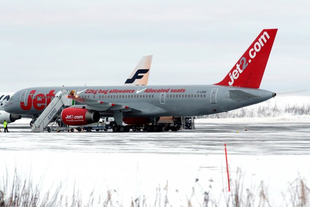 26.11 G-LSAA Jet2 Boeing 757-236