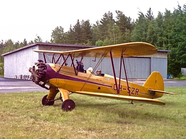 Focke-Wulf FW 44J Stieglitz OH-SZR EFHN 2000-07-01