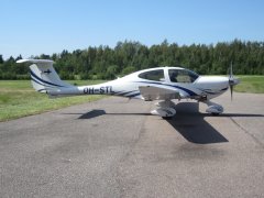 Diamond DA-40D Diamond Star TDI OH-STL EFHN 2014-08-08