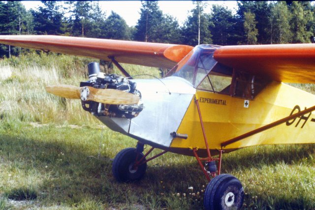 Schleicher Moottori-Lerche OH-214X EFHN 1984-07