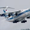 Ilyushin IL-76 ponnistaa...