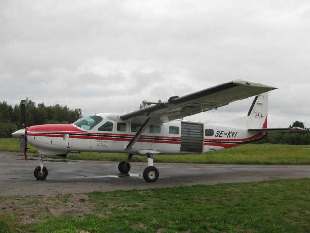 Cessna C208B Super Cargomaster SE-KYI 2008-08-17