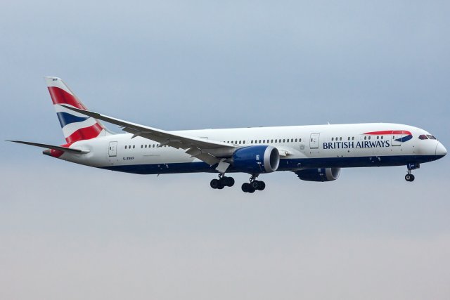 British Airways Boeing 787-9 Dreamliner G-ZBKF