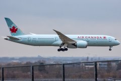 Air Canada Boeing 787-9 Dreamliner C-FGFZ