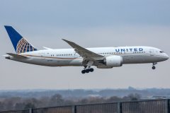 United Airlines Boeing 787-8 Dreamliner N27908