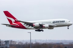 Qantas Airbus A380-842 VH-OQJ