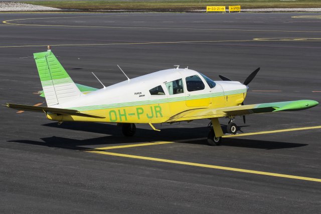 18.5 OH-PJR Piper PA-28R-200 Cherokee Arrow