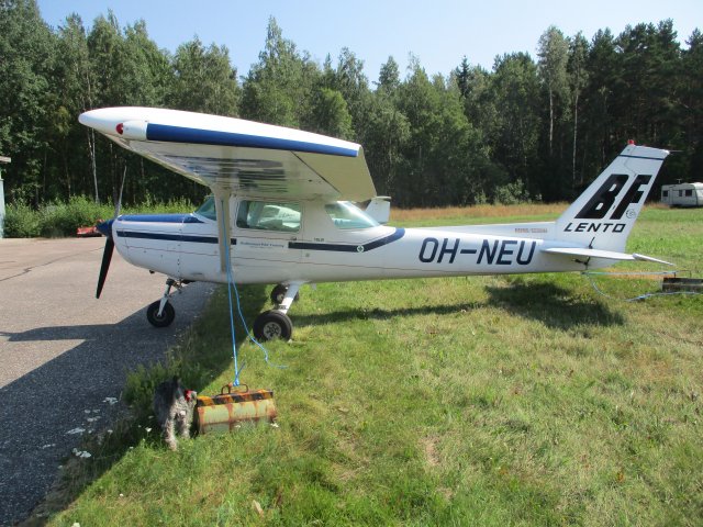 Cessna FA152 OH-NEU EFHN 2018-07-31