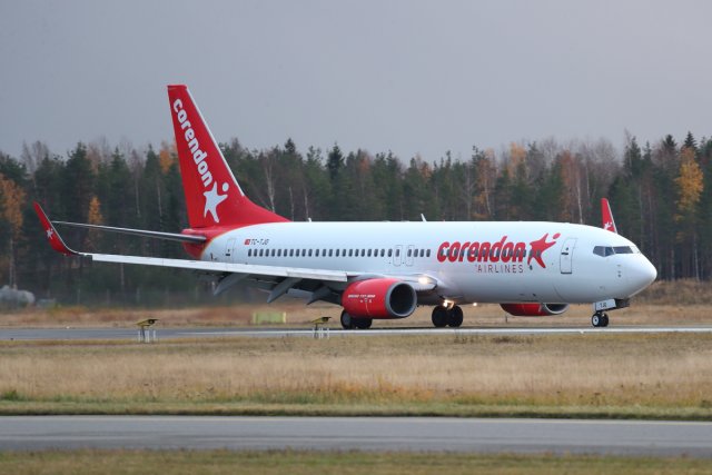 Corendon B737-800 TC-TJO paluukeikalla Antalyasta tänään