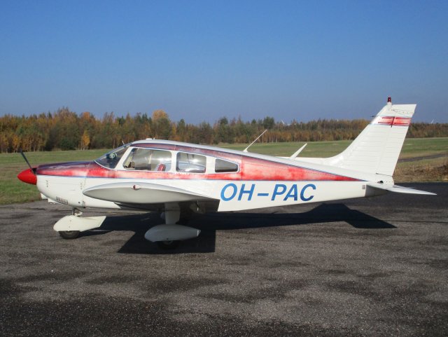 Piper PA-28-180 OH-PAC EFHN 2018-10-15