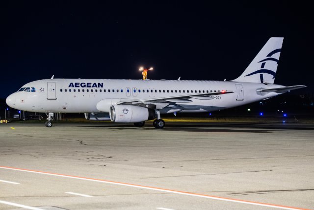 Aegean A320 SX-DGV 28.10