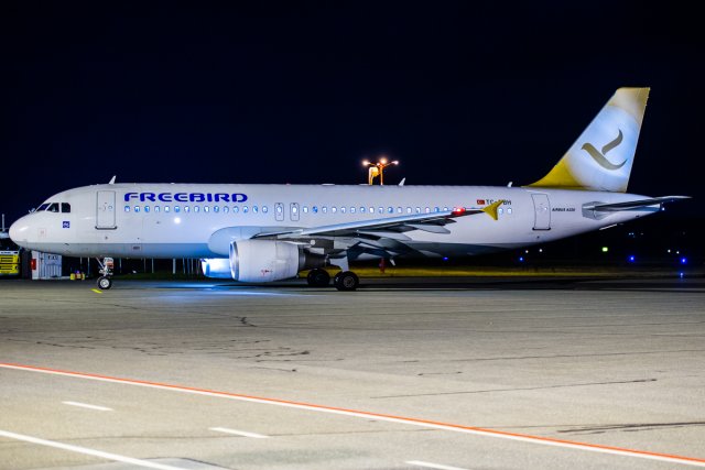 Freebird A320 TC-FBH 19.10