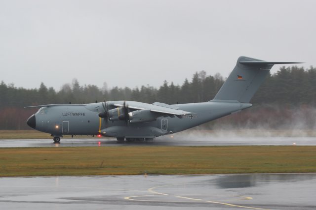 Luftwaffen A400M 54+03 Turku 8.11.