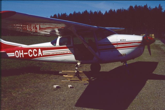 Cessna 182F OH-CCA EFPK 1991-06