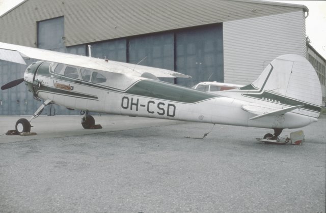 Cessna 195B OH-CSD EFKU 1979-08