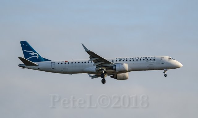 4O-AOB  Montenegro Airlines