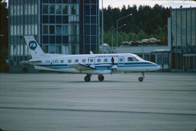 Embraer EMB-110 P.1 Bandeirante OH-EBC EFKU 1983