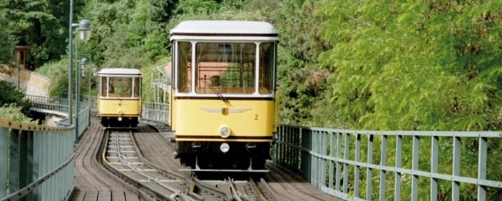 titel-ausfluege-standseilbahn-titelbild-704x283-LB.jpg.1af8ba679ee0672042e2ea47d9d1d255.jpg