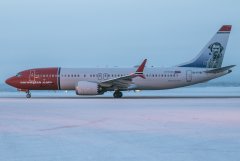 EI-FYB. Boeing 737-MAX 8