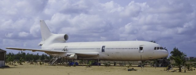 Air Rum Lockheed L-1011-200 TriStar 9L-LFB (9L = Sierra Leone)