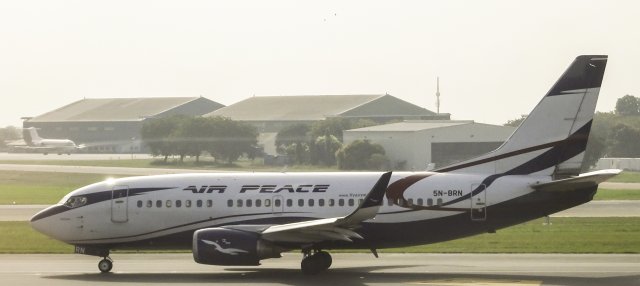 Air Peace Boeing 737-528 5N-BRN