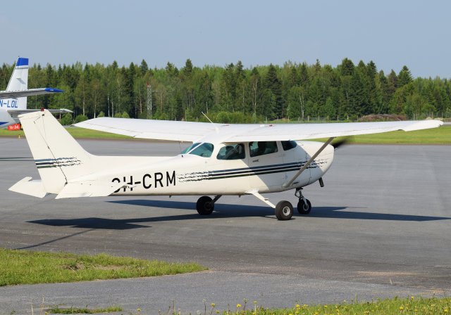 OH-CRM - Cessna 172P Skyhawk II - Suomen Ilmailuopisto - 6.6.2019