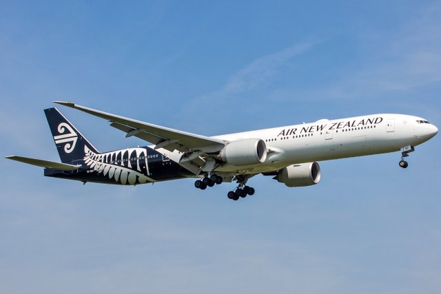 Air New Zealand Boeing 777-319(ER) ZK-OKP