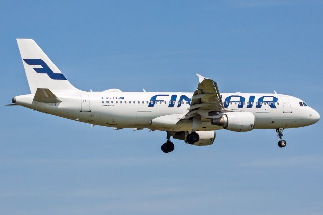 Finnair Airbus A320-214 OH-LXH