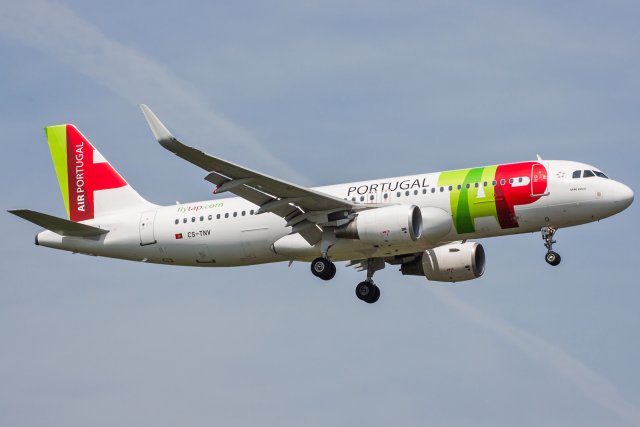 TAP - Air Portugal Airbus A320-214(WL) CS-TNV