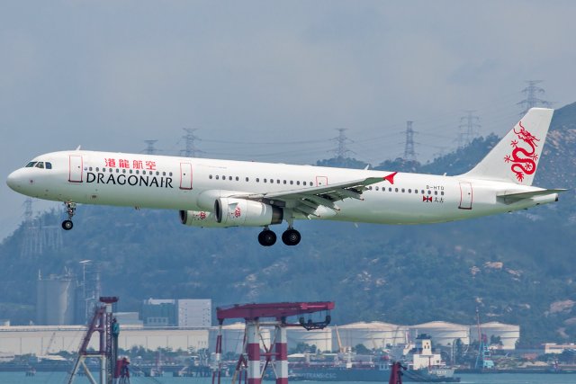 Dragonair (Cathay Dragon) Airbus A321-231 B-HTD