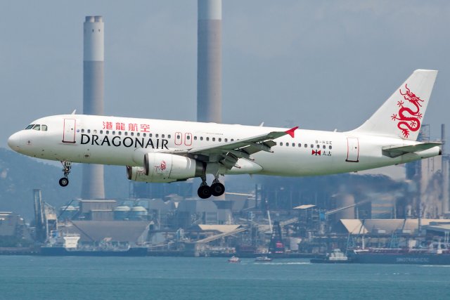 Dragonair (Cathay Dragon) Airbus A320-232 B-HSE