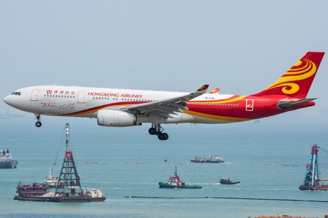 Hong Kong Airlines Airbus A330-243 B-LNL