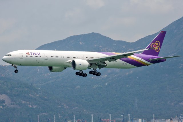 Thai Airways International Boeing 777-3AL(ER) HS-TKO