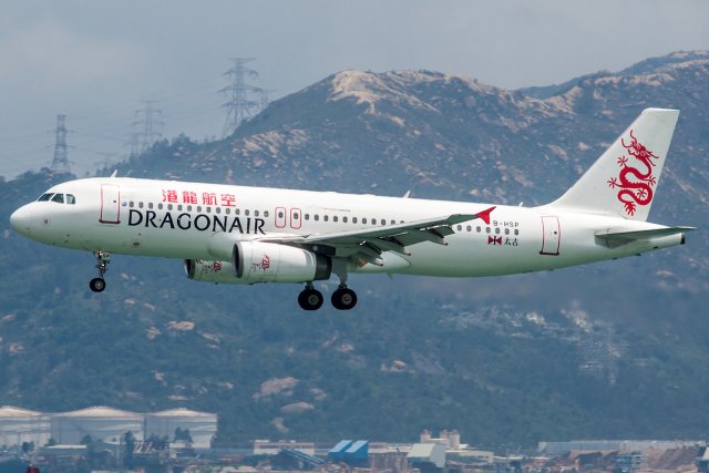 Dragonair (Cathay Dragon) Airbus A320-232 B-HSP