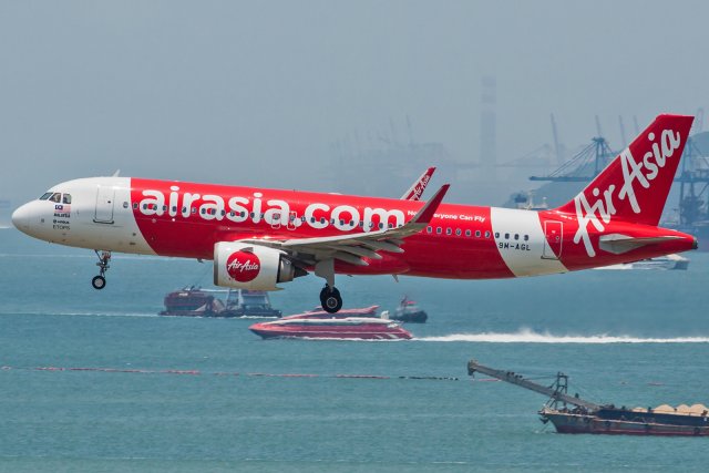 AirAsia Airbus A320-251N 9M-AGL