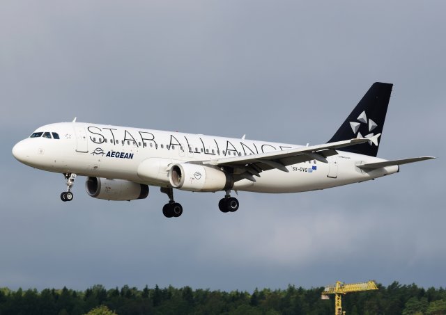 SX-DVQ - Airbus A320-232 - Aegean Airlines - 16.8.2019