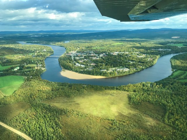 Ivalon kylää.