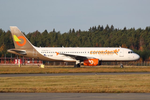 SX-SOF Corendon Airlines/Orange2fly Airbus A320-232 tulossa Rodokselta 24.10.2019