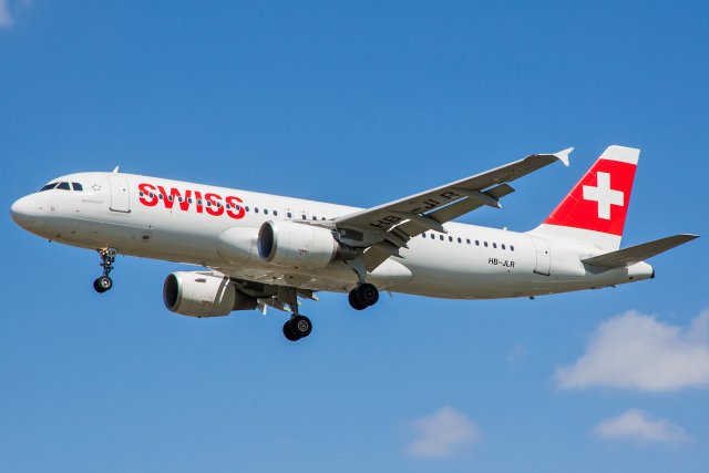 Swiss Airbus A320-214 HB-JLR