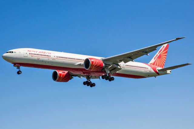 Air India Boeing 777-337(ER) VT-ALT