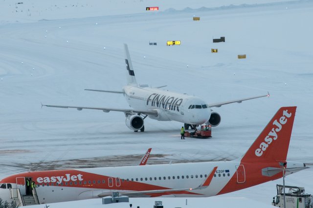 OH-LZD. Pushback traktori käytössä Ivalossakin!