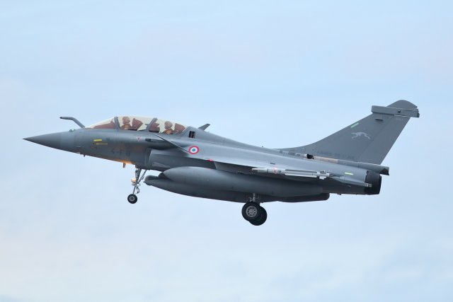 Dassault Rafale B 354 laskussa Pirkkalaan 2020 01 20