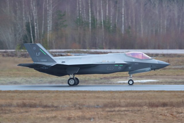 Lockheed Martin F-35A Lightning II 13-5066 EFTP 2020 02 12